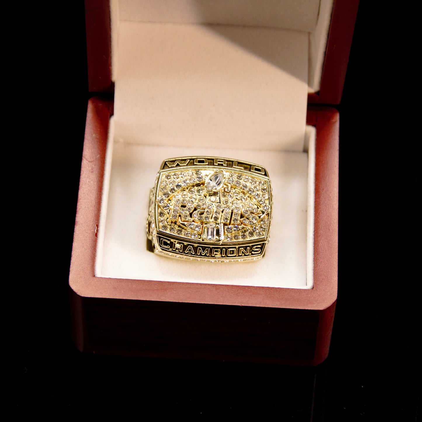 1999 NFL Los Angeles Rams Championship Replica Ring