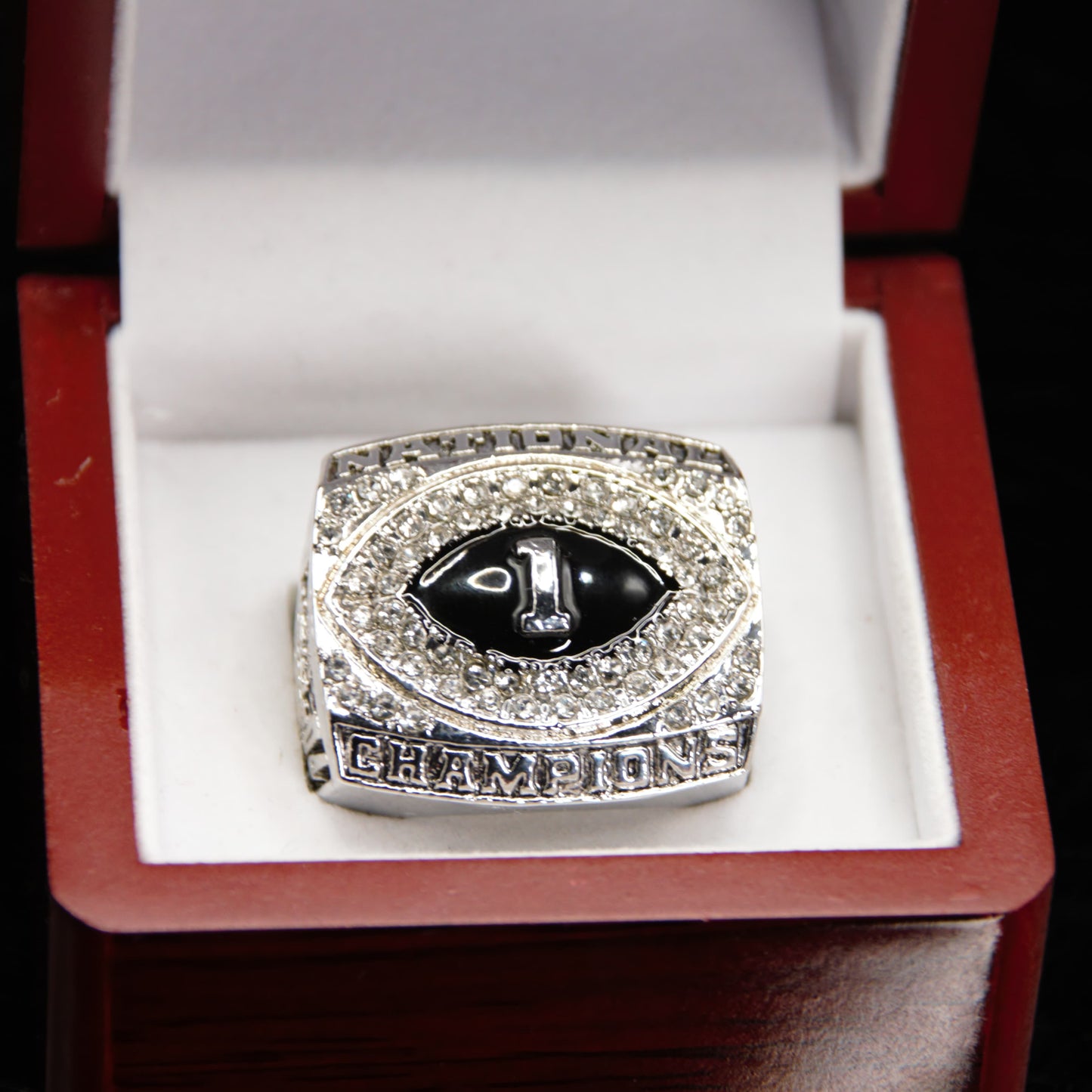 2004 NCAA LSU Louisiana State University Replica Championship Ring