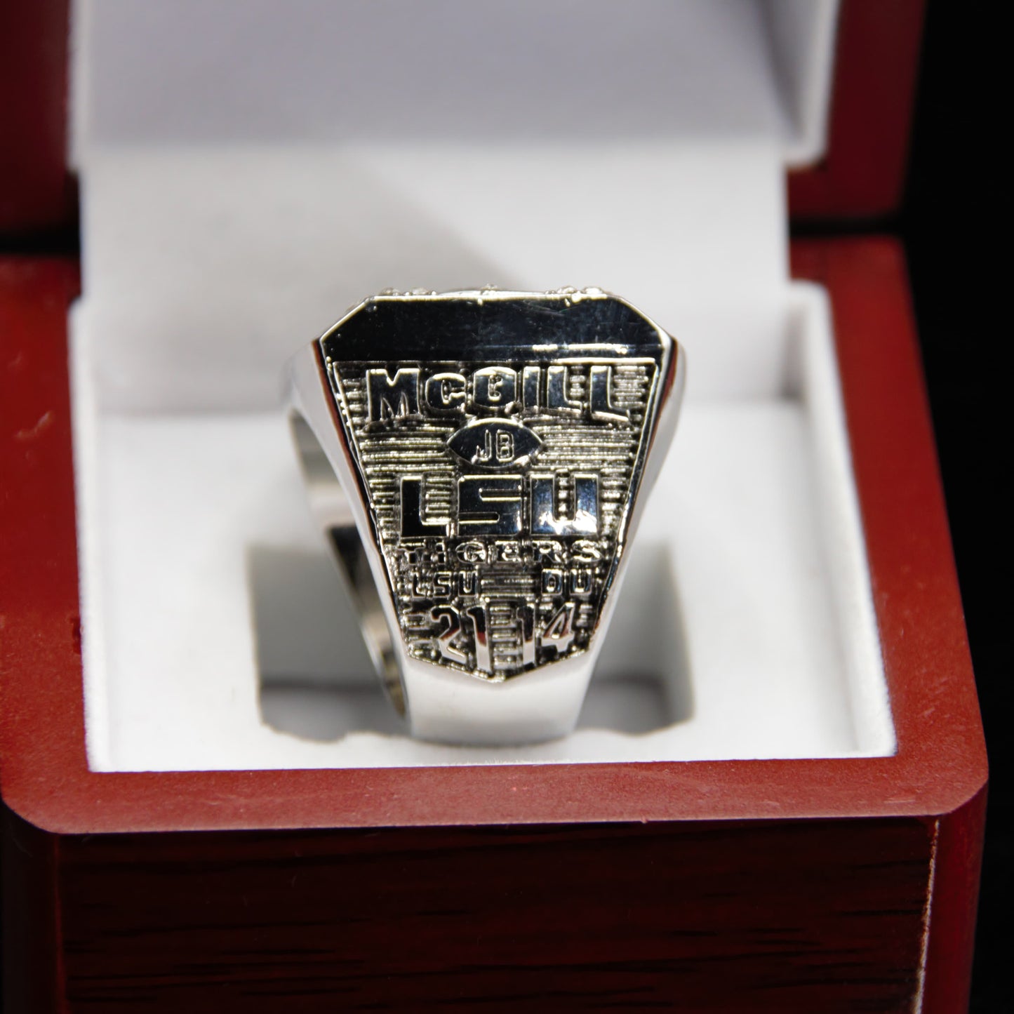 2004 NCAA LSU Louisiana State University Replica Championship Ring