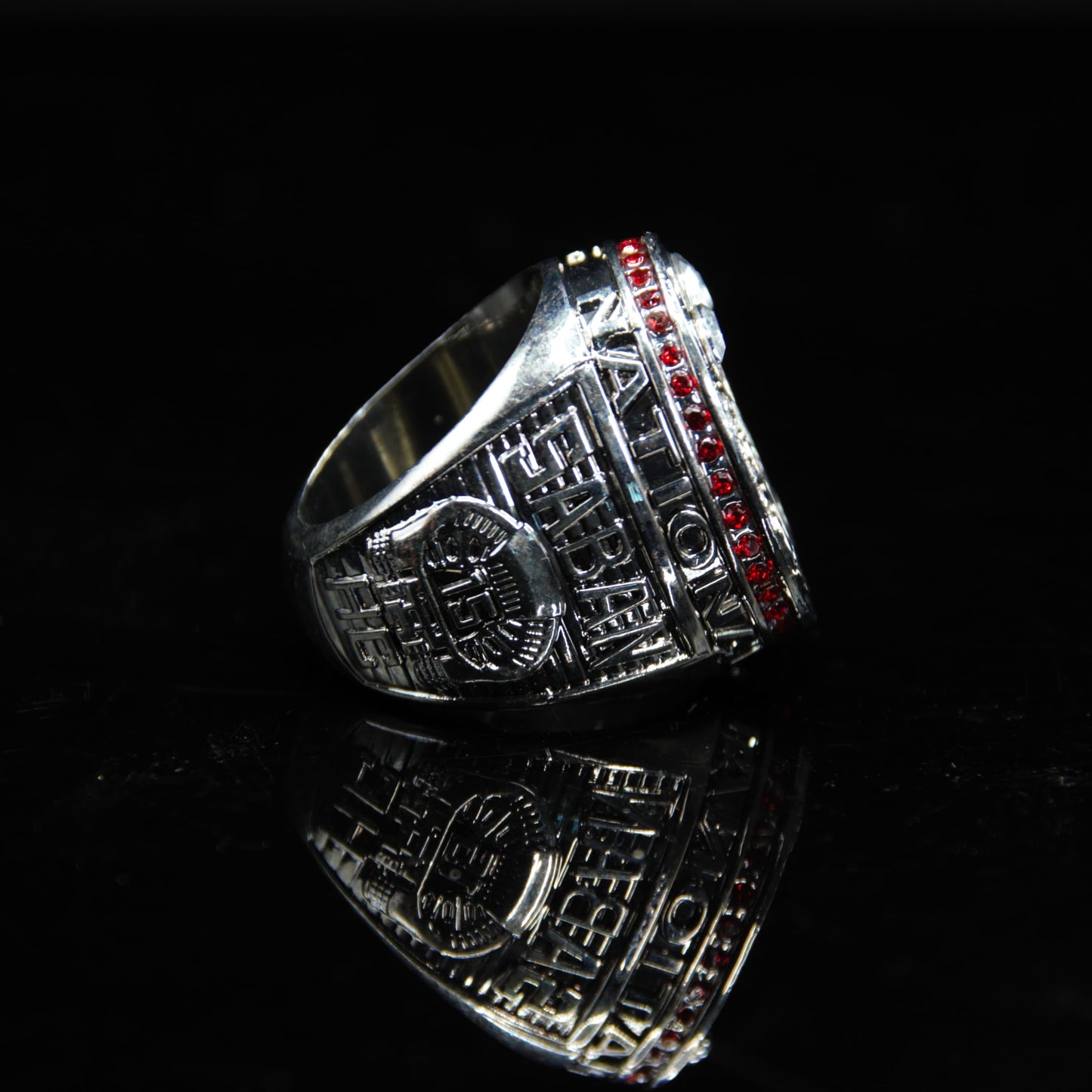 2012 NCAA Alabama Crimson Tide Team Replica Championship Ring