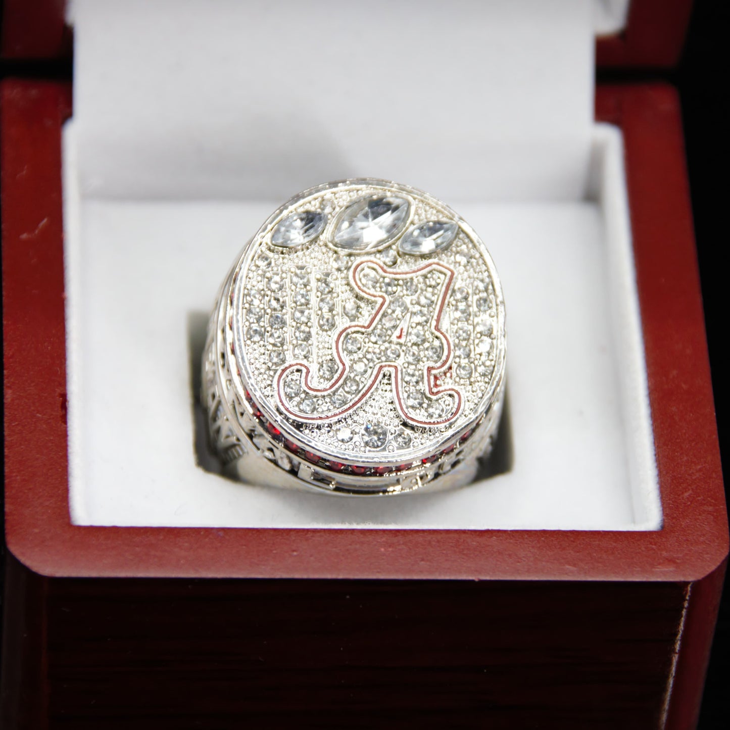 2012 NCAA Alabama Crimson Tide Team Replica Championship Ring