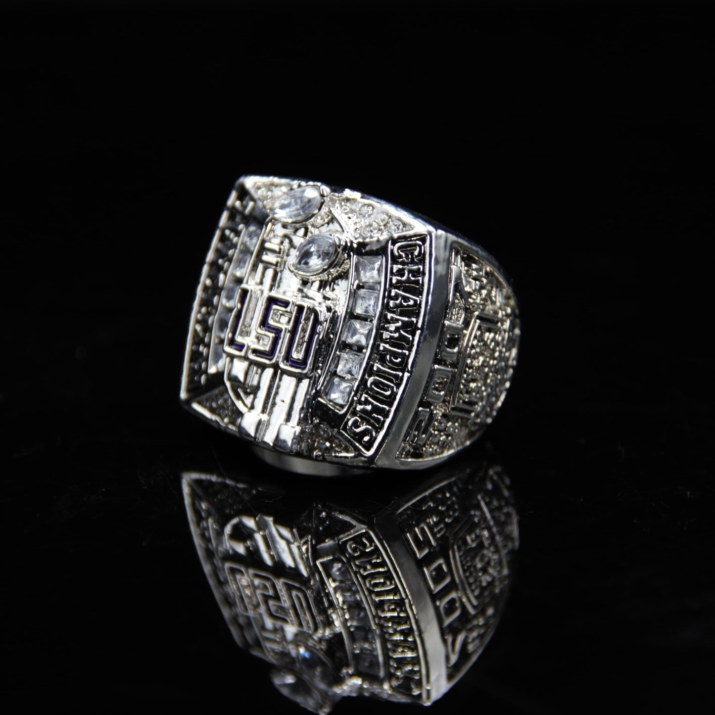 2007 NCAA LSU Louisiana State University Replica Championship Ring