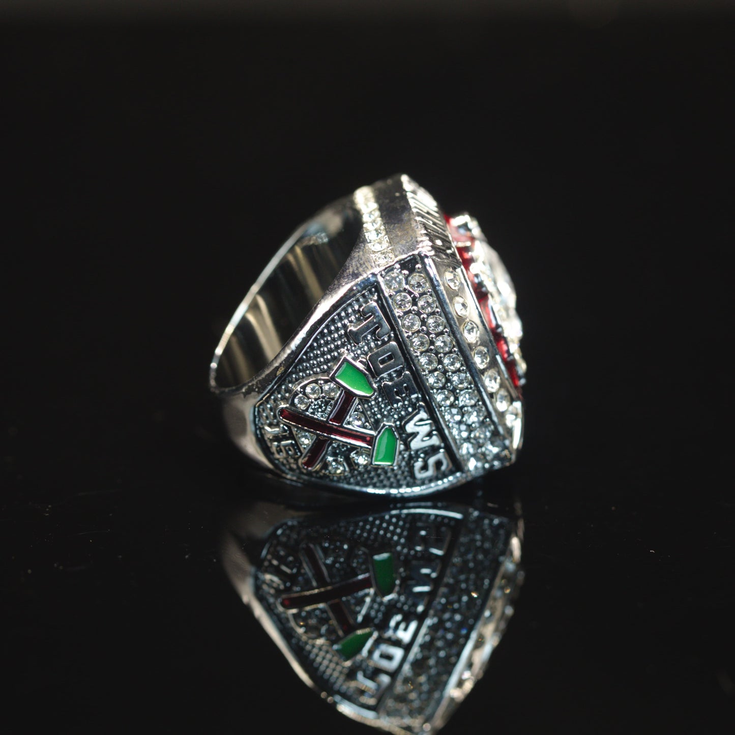 2013 NHL Chicago Blackhawks Championship Replica Ring