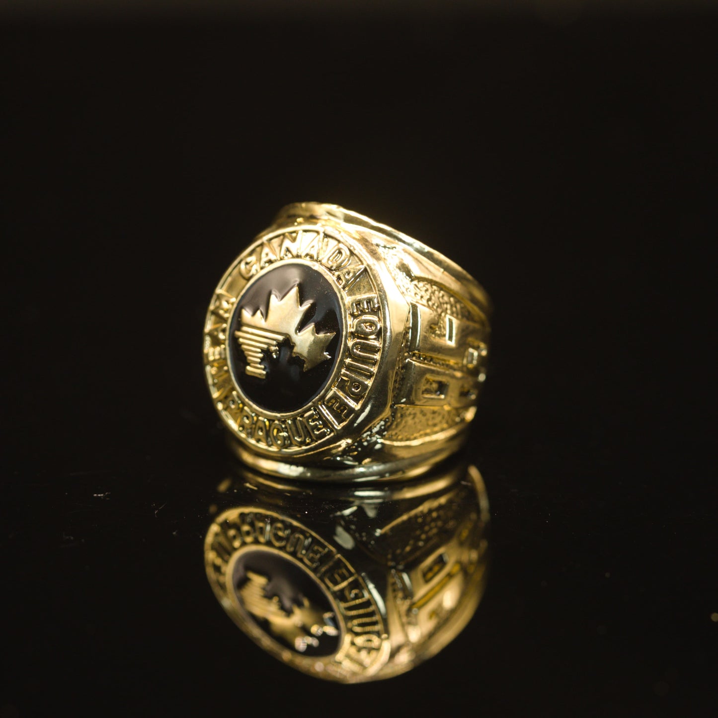 1985 NHL Toronto Maple Leafs Championship Replica Ring