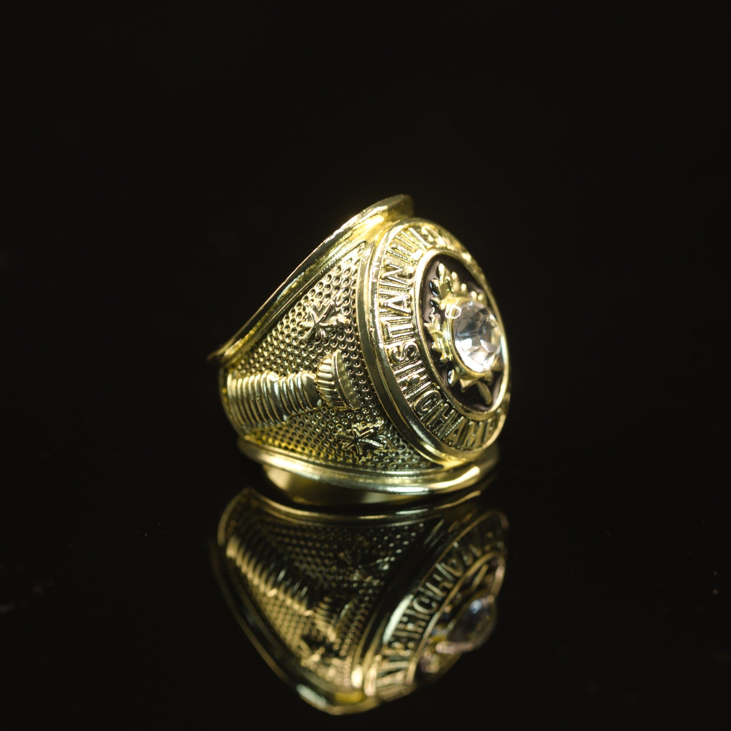 1962 NHL Toronto Maple Leafs Championship Replica Ring