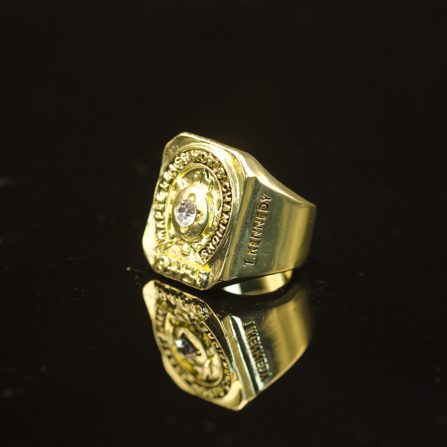 1945 NHL Toronto Maple Leafs Championship Replica Ring