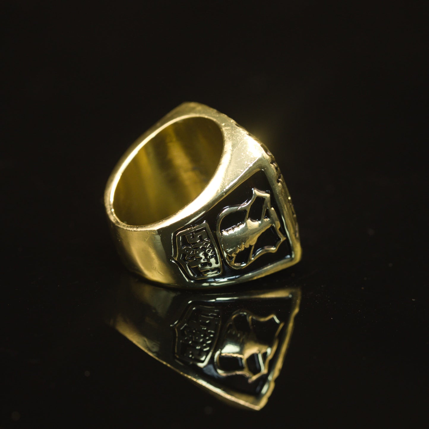 1976 NHL Montreal Canadiens Championship Replica Ring