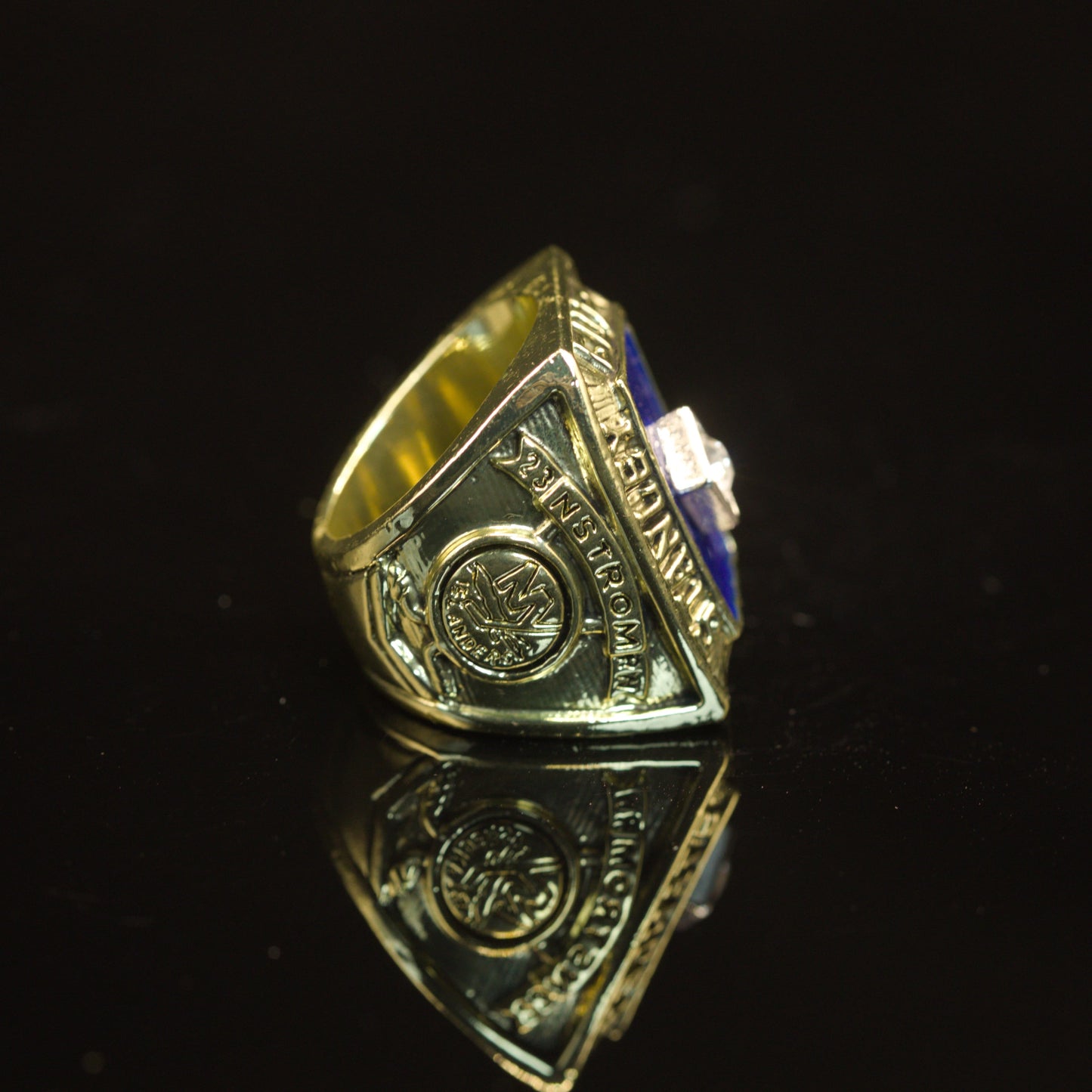 1980 NHL New York Islanders Championship Replica Ring