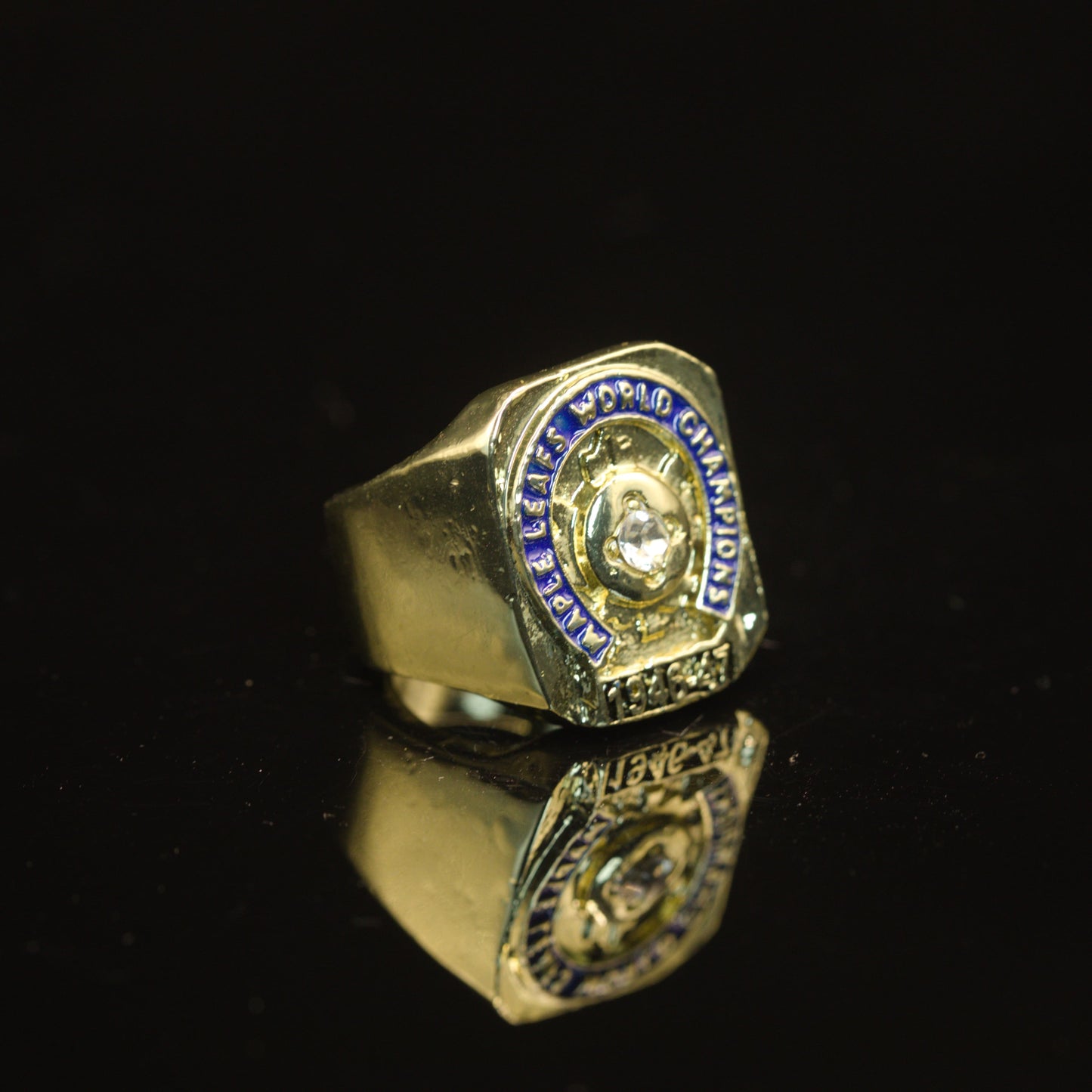 1947 NHL Toronto Maple Leafs Championship Replica Ring