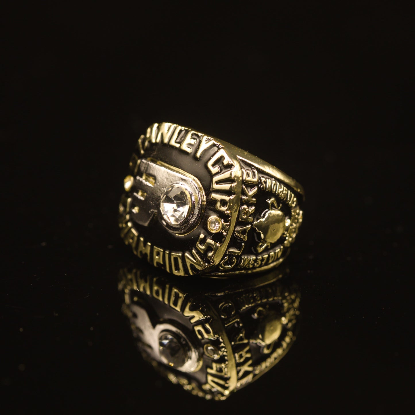 1974 NHL Philadelphia Flyers Championship Replica Ring