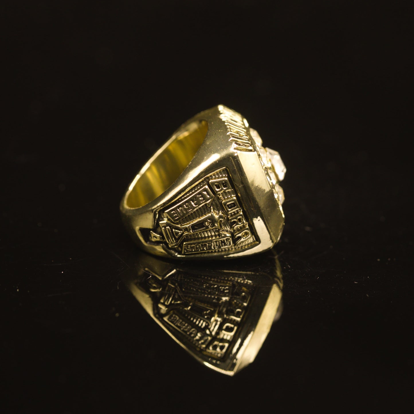 1972 NHL Boston Bruins Championship Replica Ring