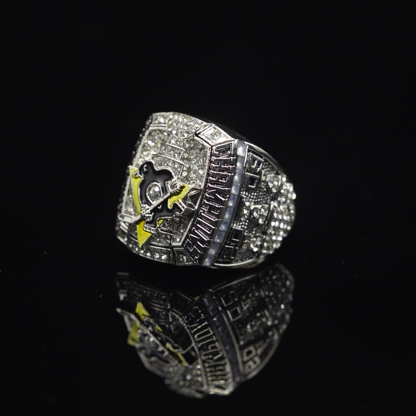 2009 NHL Pittsburgh Penguins Championship Replica Ring