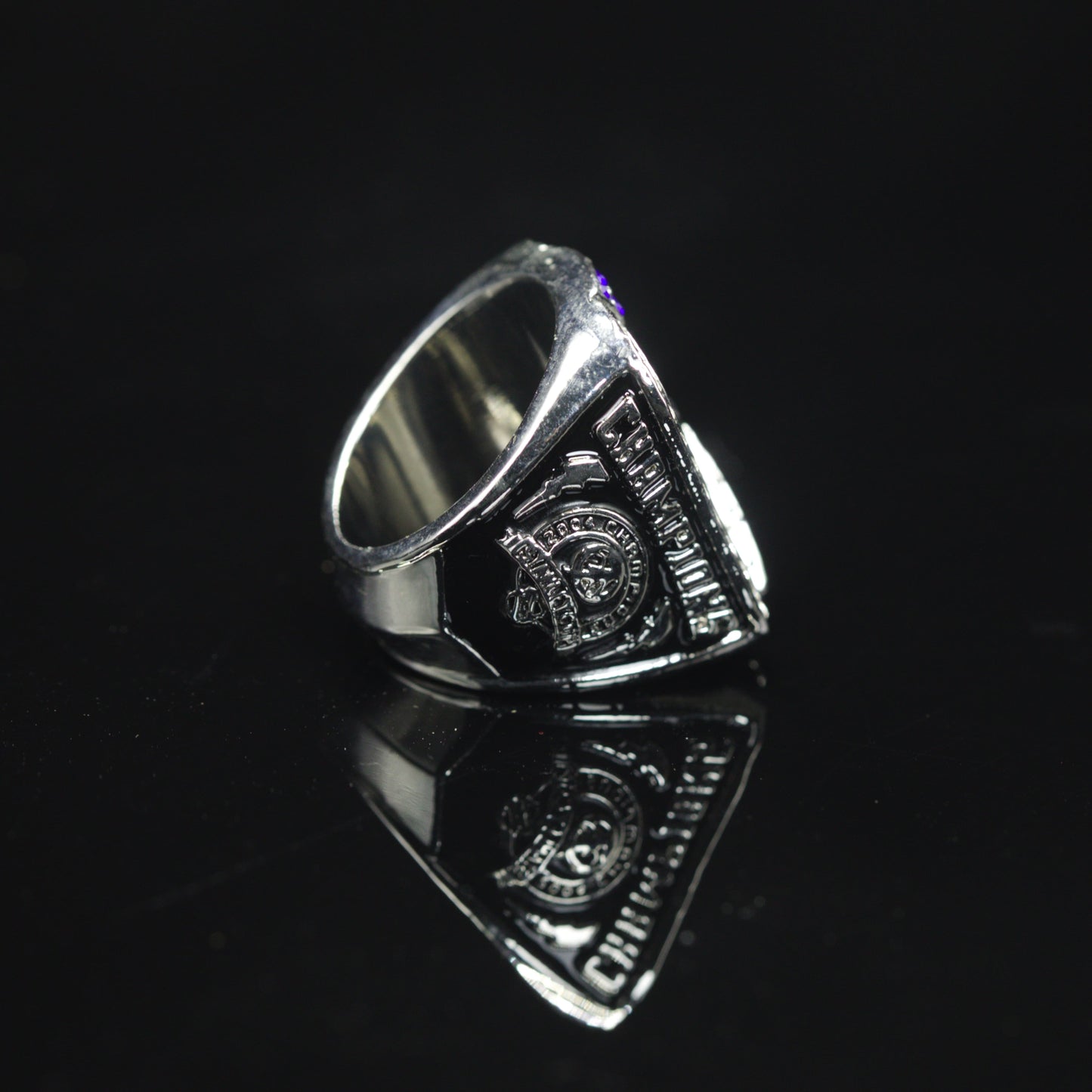 2004 NHL Tampa Bay Lightning Championship Replica Ring